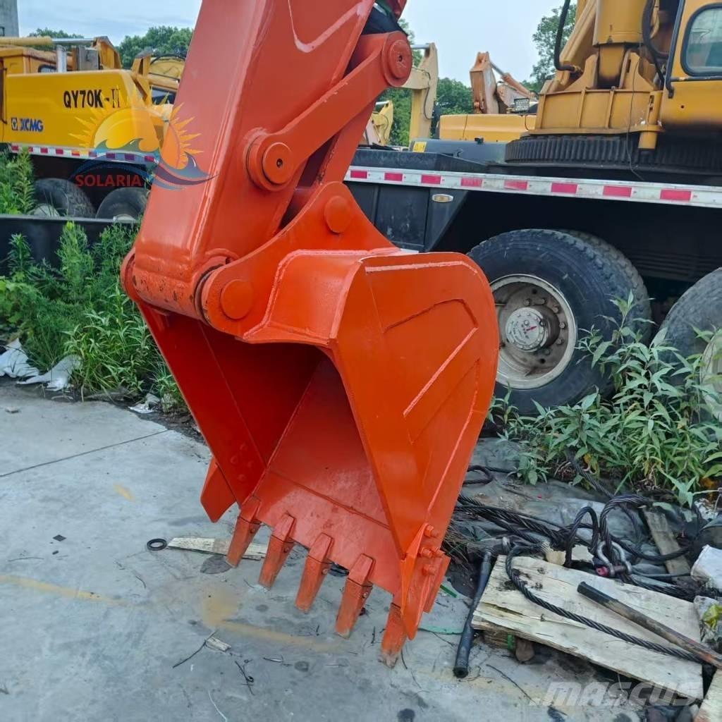 Hitachi zx120 حفارات زحافة