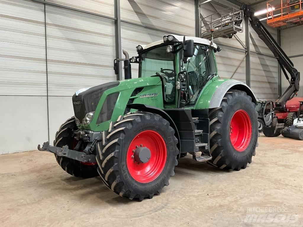 Fendt 828 Vario TMS الجرارات