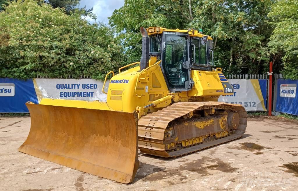 Komatsu D61PX-24 بلدوزرات مجنزرة