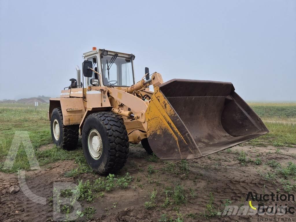 Liebherr L 531 لوادر بعجل