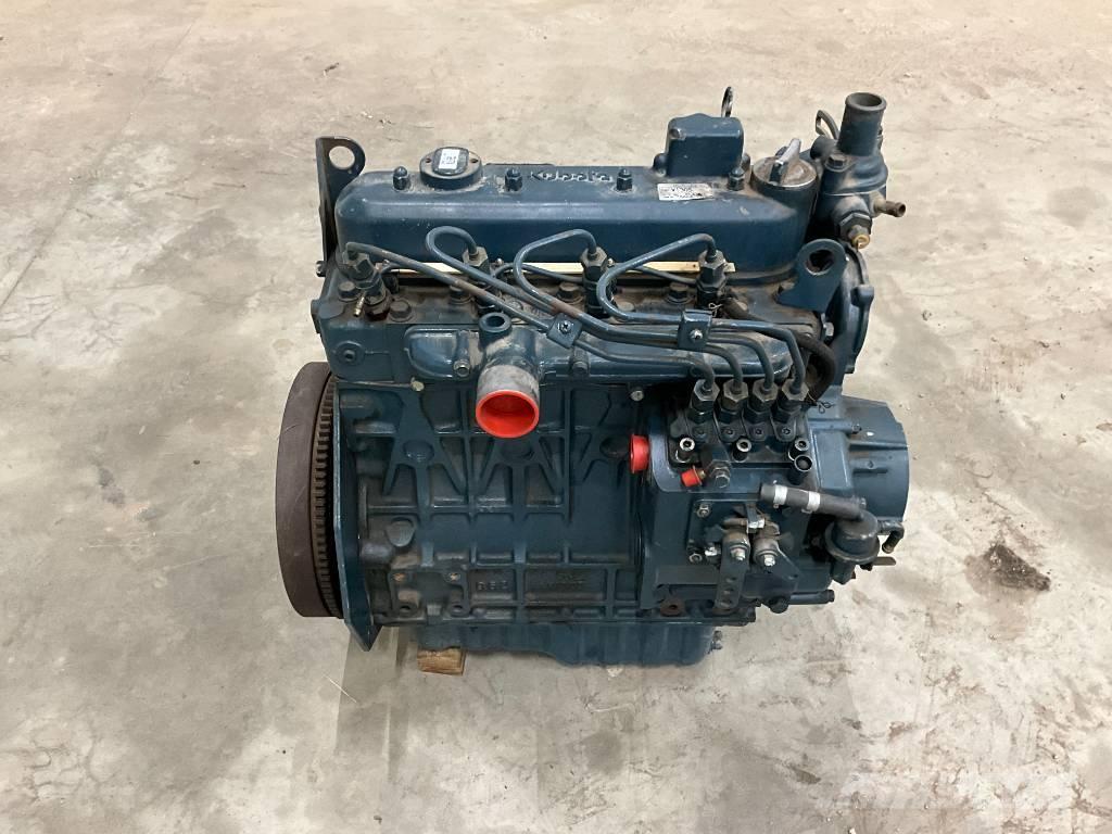 Kubota V 1305 محركات