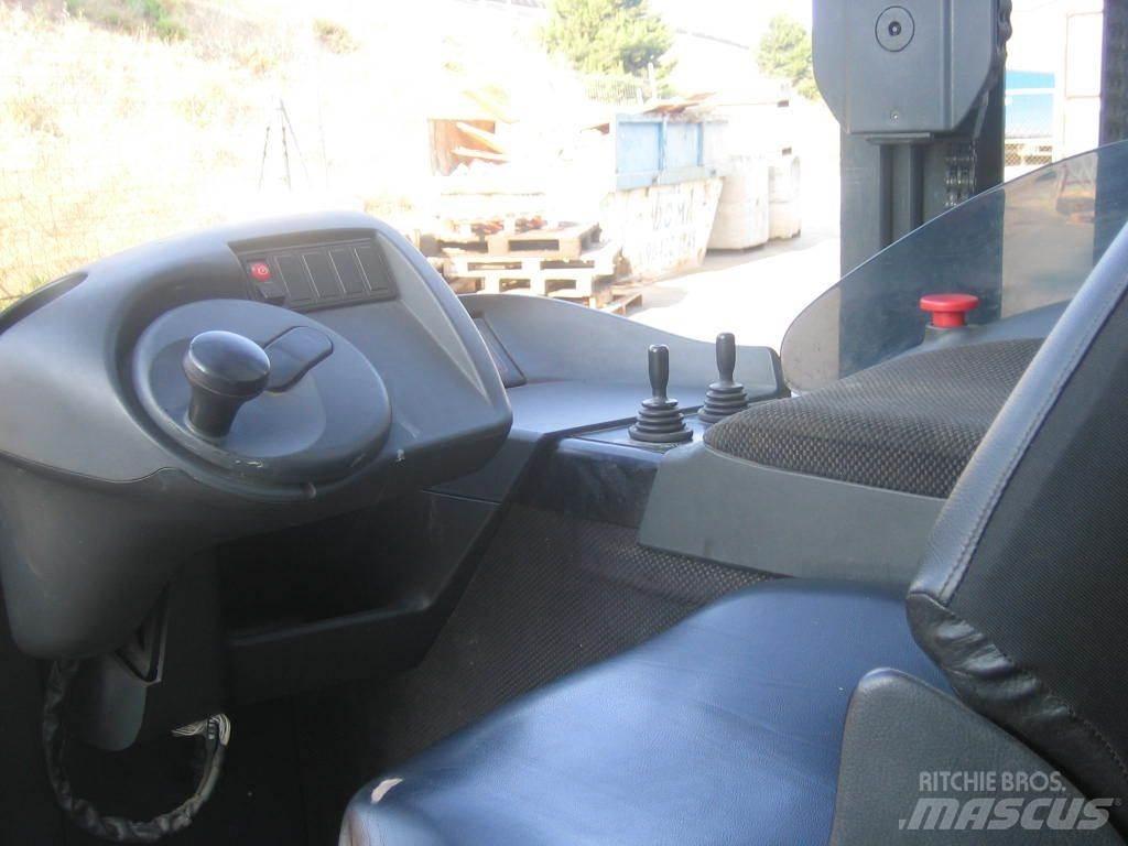Linde R14 03 شاحنة مناولة