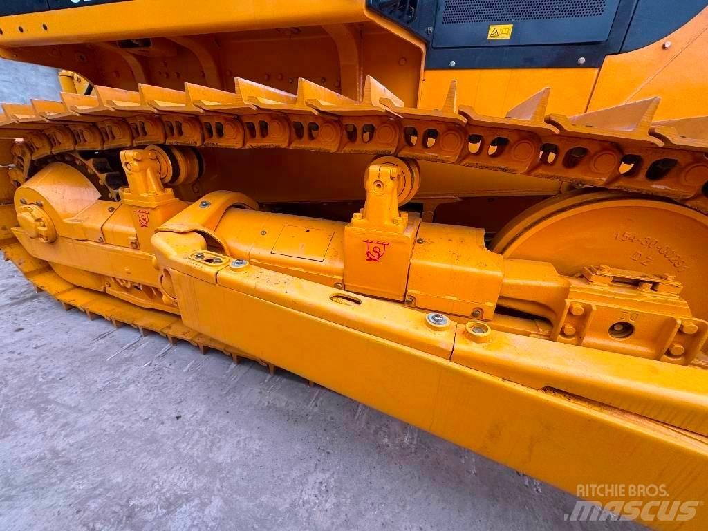 Shantui SD 22 F بلدوزرات مجنزرة