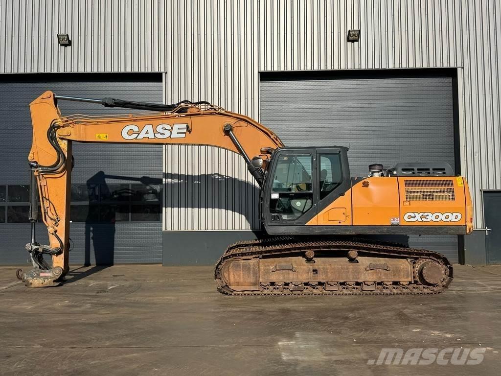 CASE CX300D حفارات زحافة