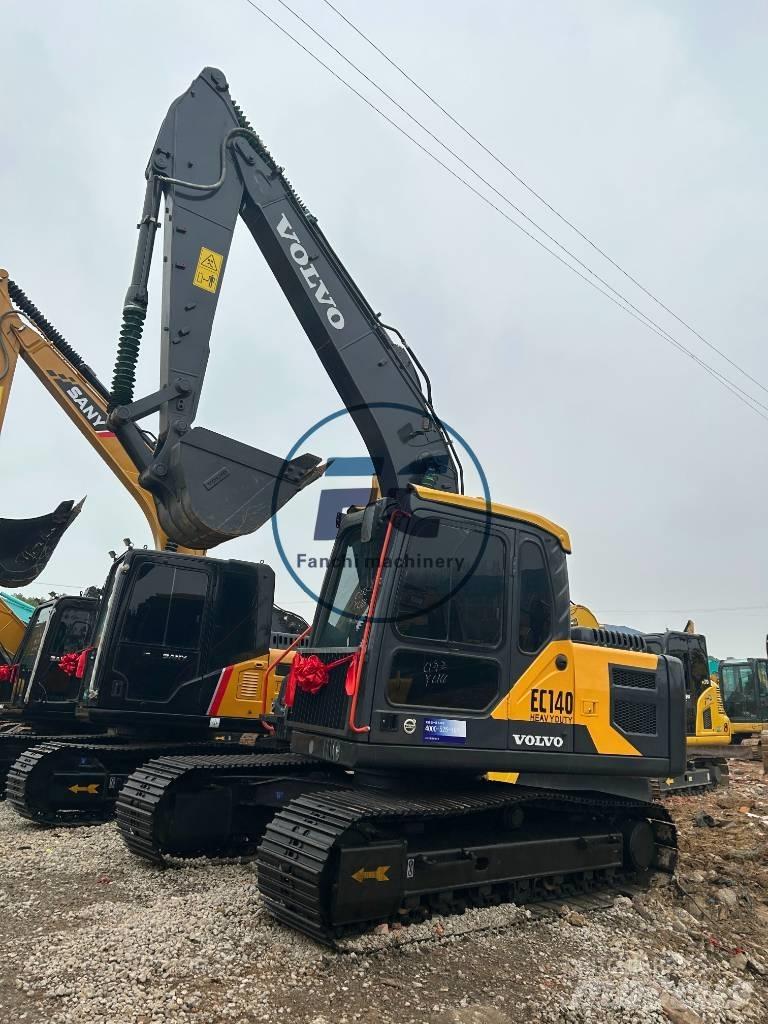 Volvo EC 140 حفارات زحافة