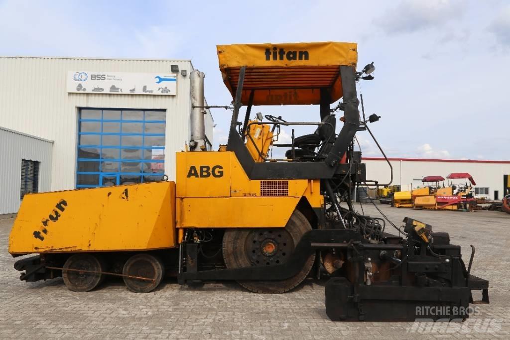 ABG Titan 455 معدات السفلتة