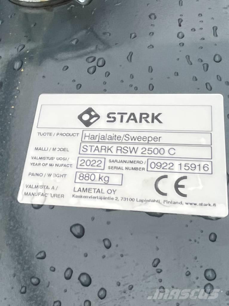 Stark RSW 2500C-BM لوادر بعجل