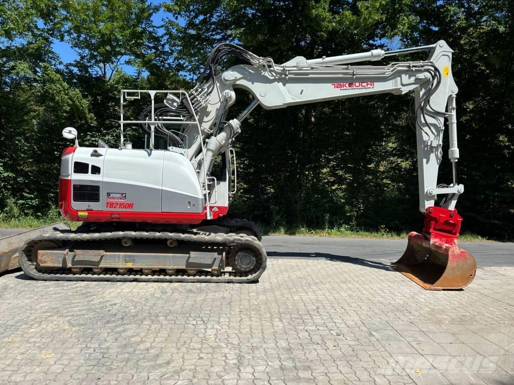 Takeuchi TB 2150 R حفارات زحافة