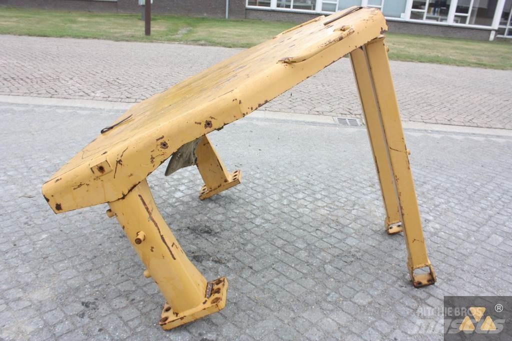 CAT D8N O-rops cab كابينة والداخلية