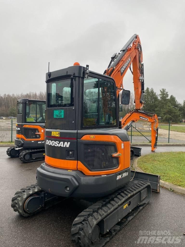 Doosan DX 35 Z-7 حفارات صغيرة أقل من 7 طن (حفارات صغيرة)