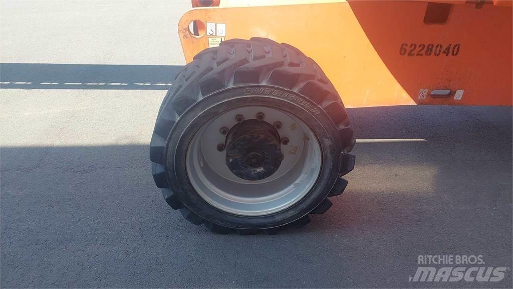 JLG 860SJ رافعات سلة تلسكوبية