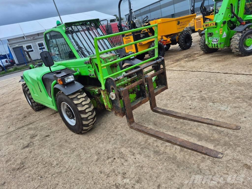 Merlo P 25.6 مناولات متداخلة