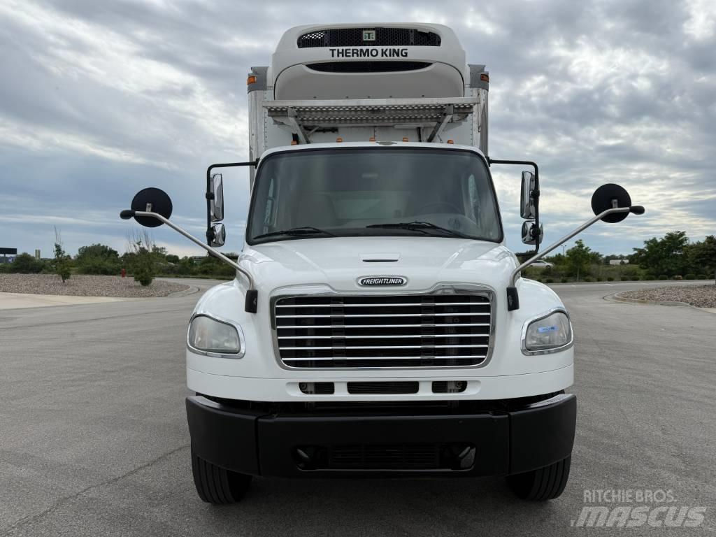 Freightliner M 106 شاحنات بدرجة حرارة قابلة للضبط