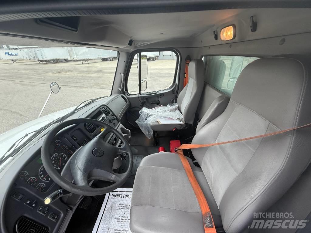 Freightliner M 106 شاحنات بدرجة حرارة قابلة للضبط