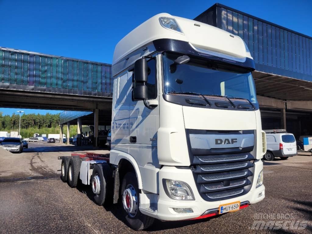 DAF XF.530.FAD شاحنات بمقصورة وهيكل