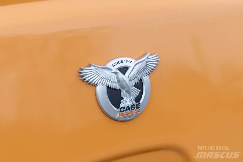 CASE 21 F XT لوادر بعجل