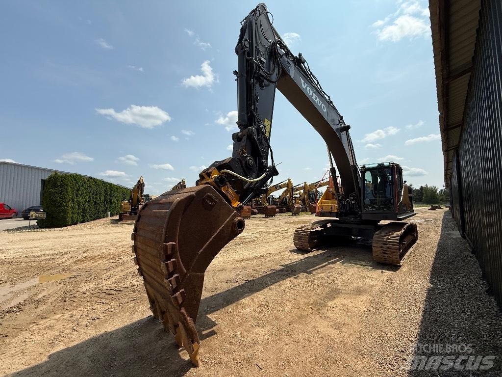 Volvo EC 300 EL حفارات زحافة