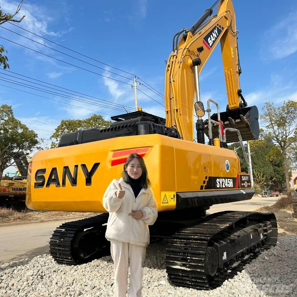 Sany SY 245 H حفارات زحافة