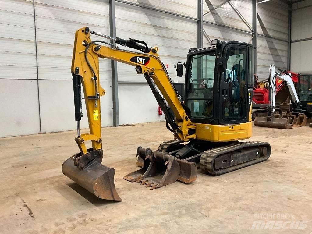 CAT 303 E CR حفارات صغيرة أقل من 7 طن (حفارات صغيرة)