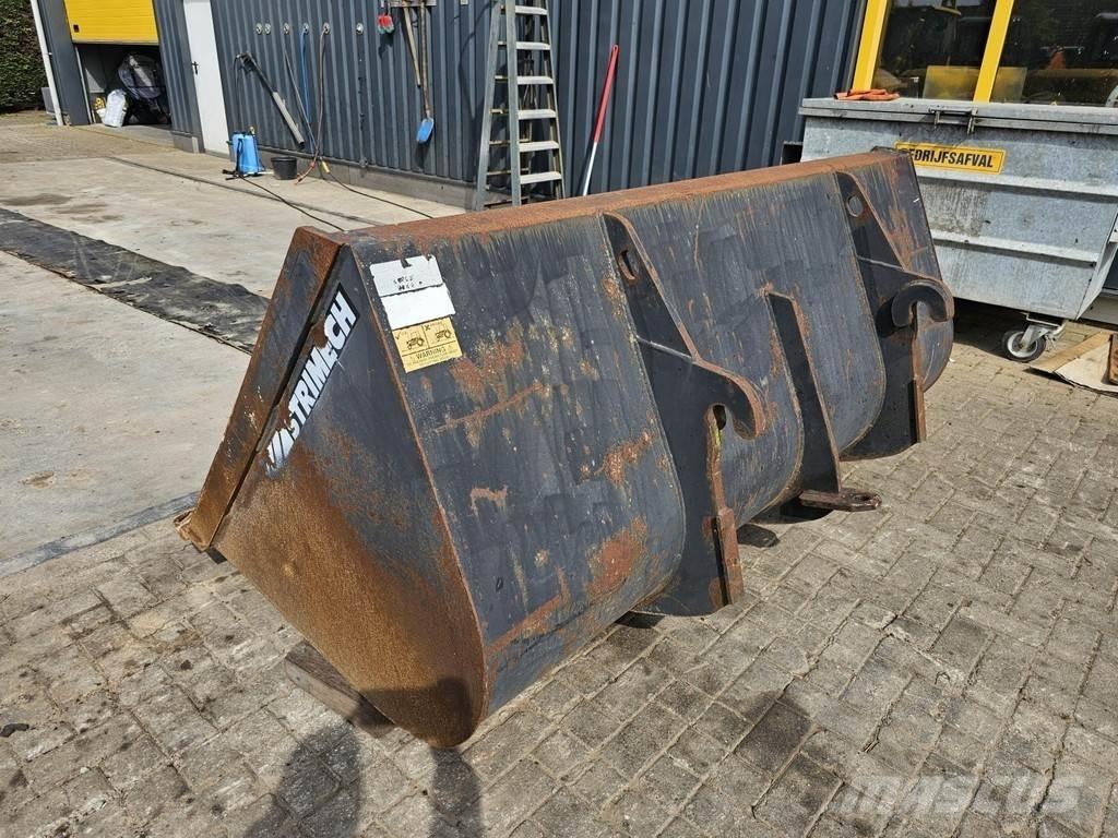Merlo TF33.7-115 مناولات متداخلة