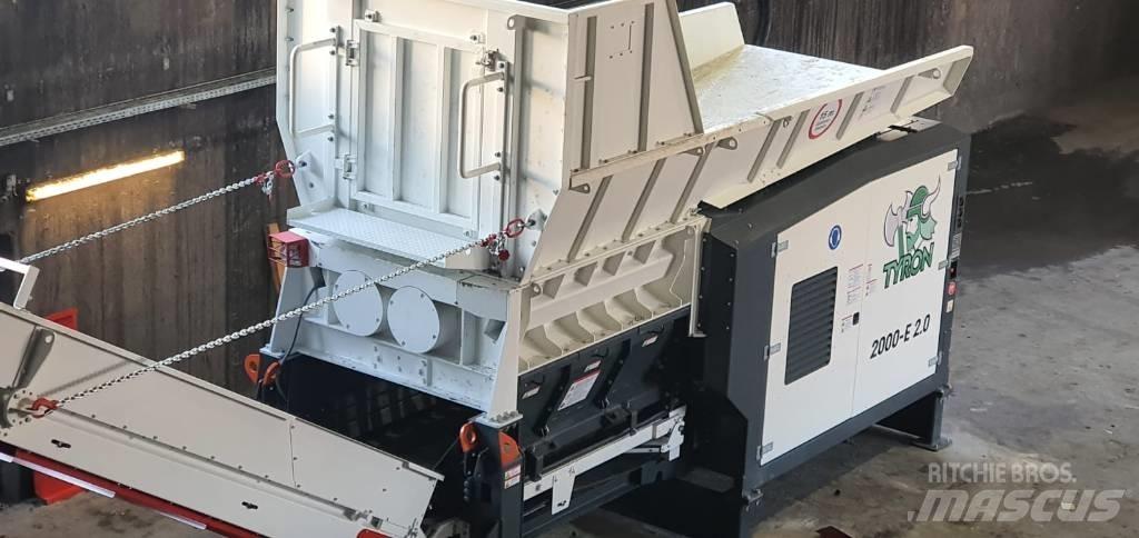 Haas 2000 E-XL آلات تمزيق المخلفات