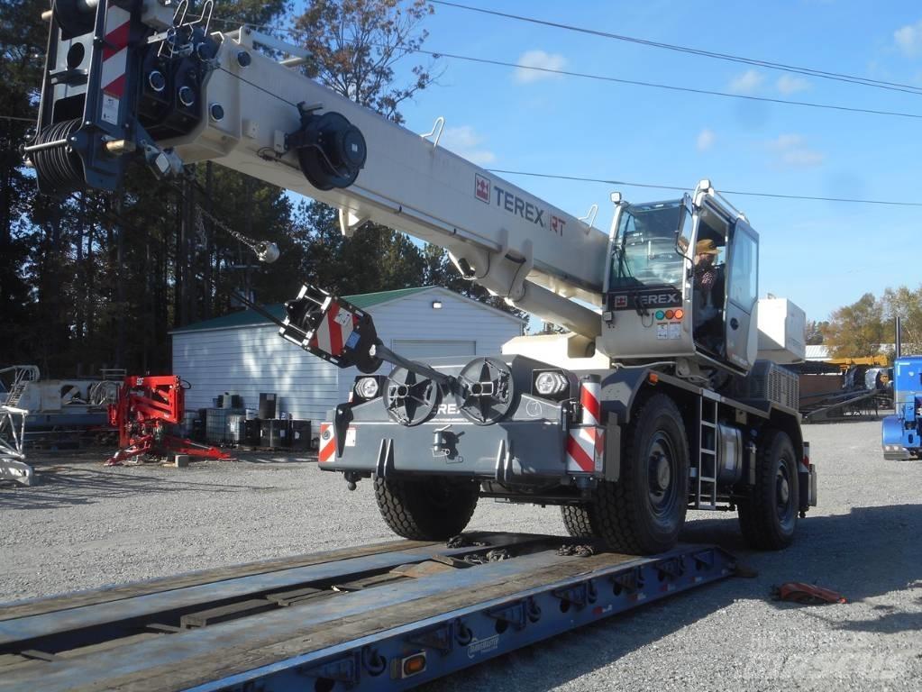 Terex TRT 40 US رافعات الطرق الوعرة
