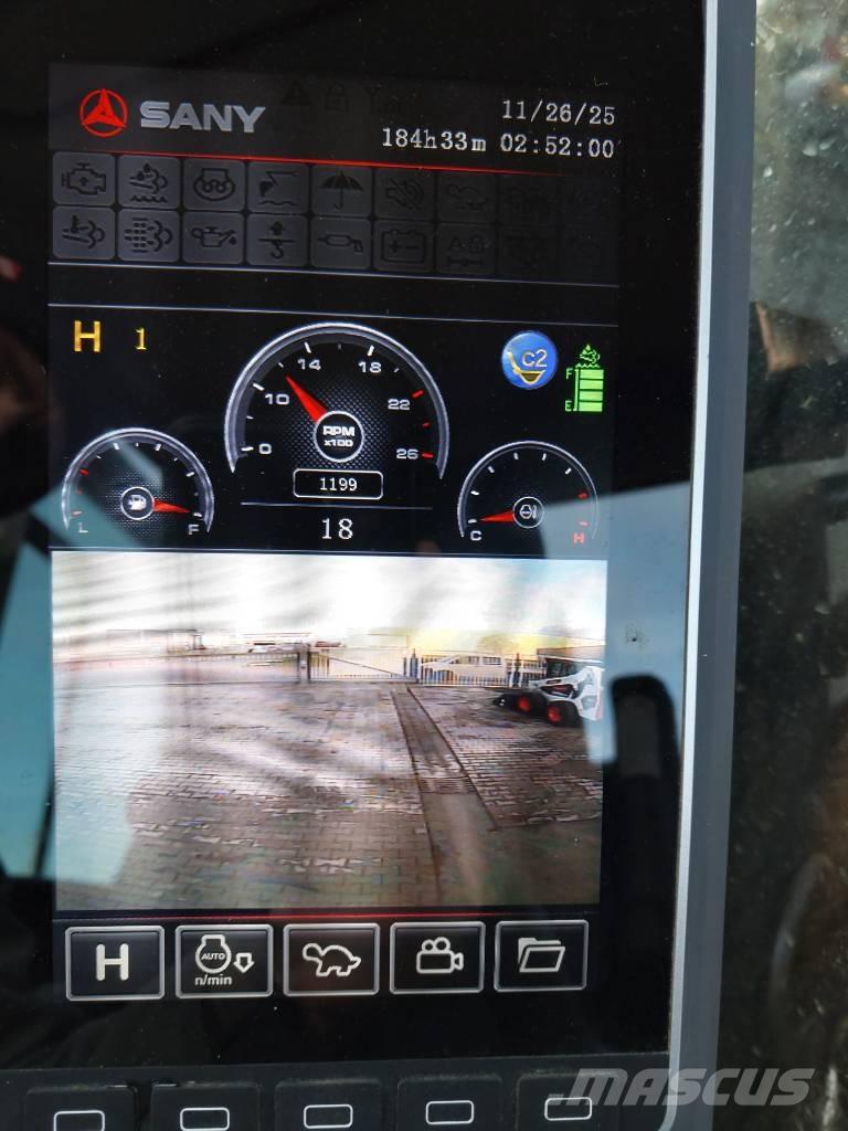 Sany SY155U حفارات زحافة