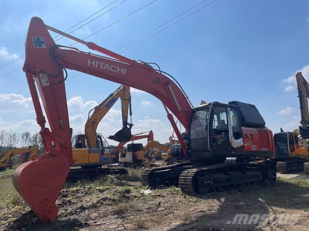 Hitachi ZX 240 حفارات زحافة