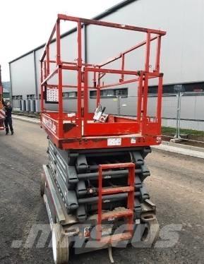 SkyJack SJ III 4740 رافعات مقصية الشكل