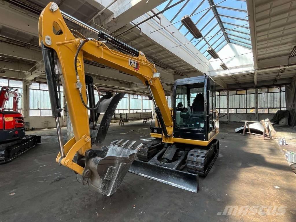 CAT 305.5 E2 حفارات صغيرة أقل من 7 طن (حفارات صغيرة)