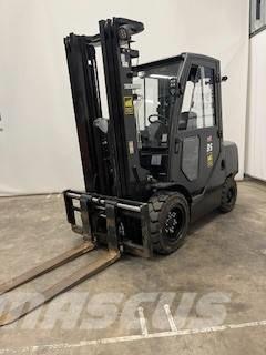 Hangcha CPCD35-XW97F شاحنات الديزل