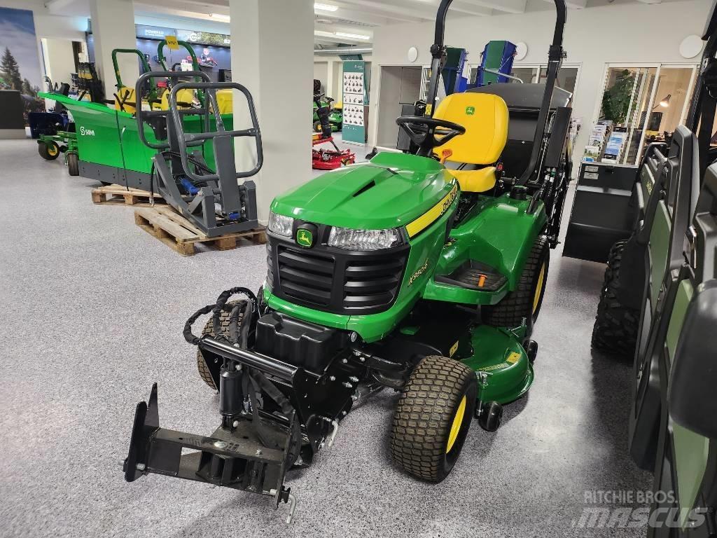 John Deere 950R ركوب الحشائش