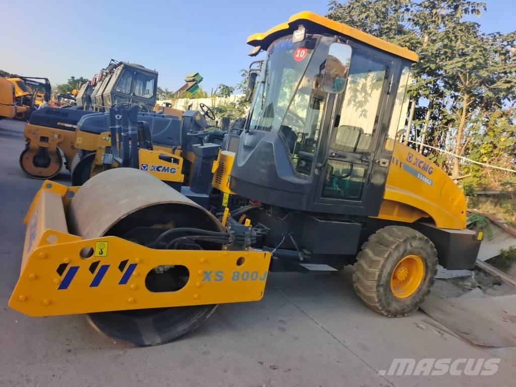 XCMG XS 800 J مداحل أحادية الأسطوانة