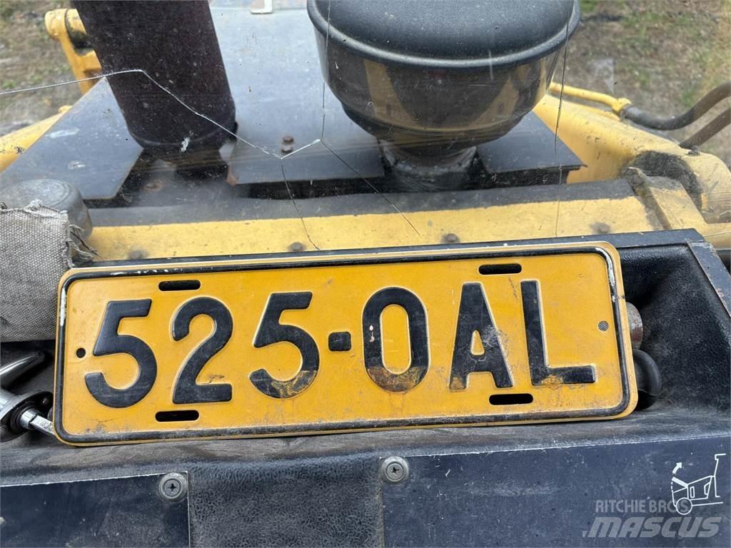 Lännen C10 EX 4*4 لوادر ذات جرافات عكسية
