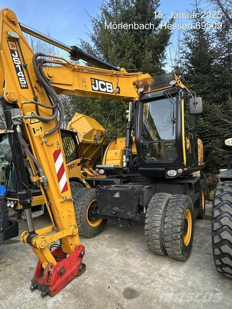 JCB JS145W PLUS حفارات بعجل