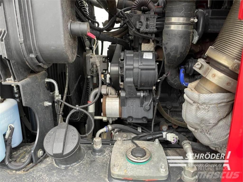 Schäffer 8620 T لوادر بعجل