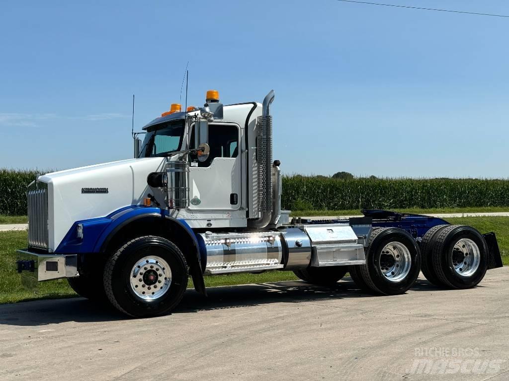 Kenworth T 800 وحدات الجر