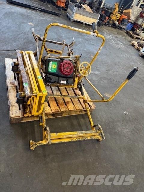 Geismar Geismar MV3 عربات صيانة خطوط السكك الحديدية