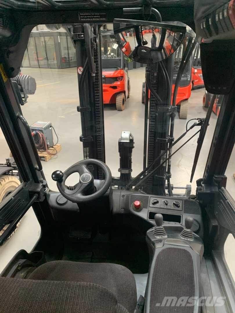 Linde E35L شاحنات ذات رافعات شوكية تعمل بالكهرباء
