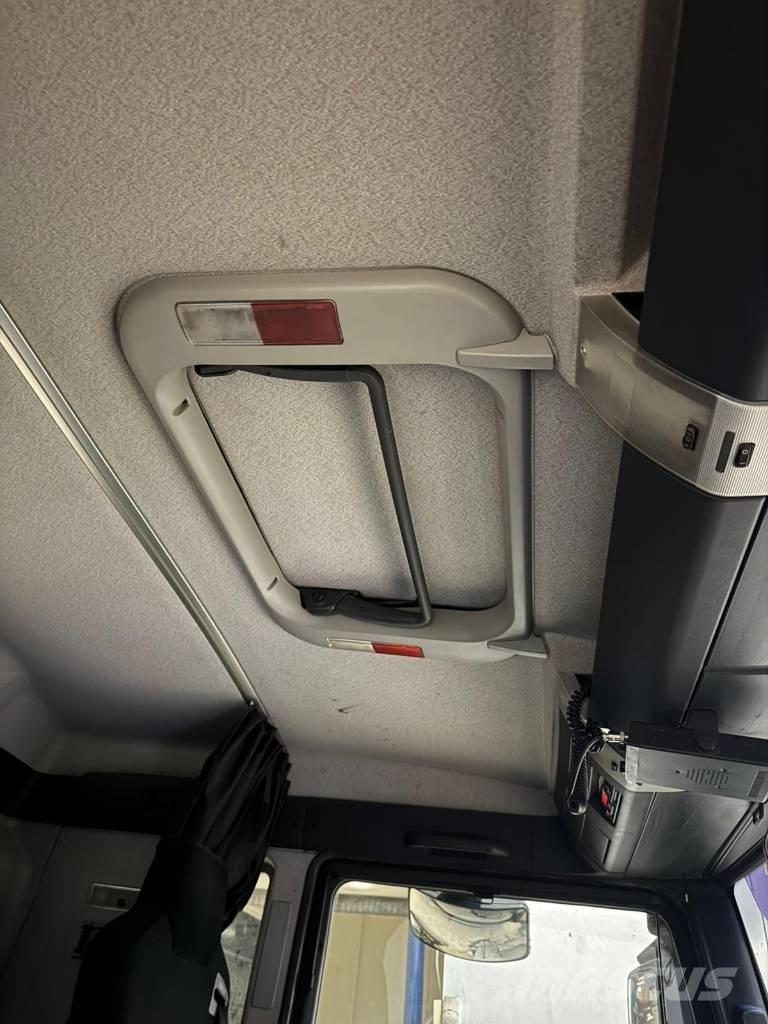 MAN TGX 35.540 شاحنات الرافعات الخطافية