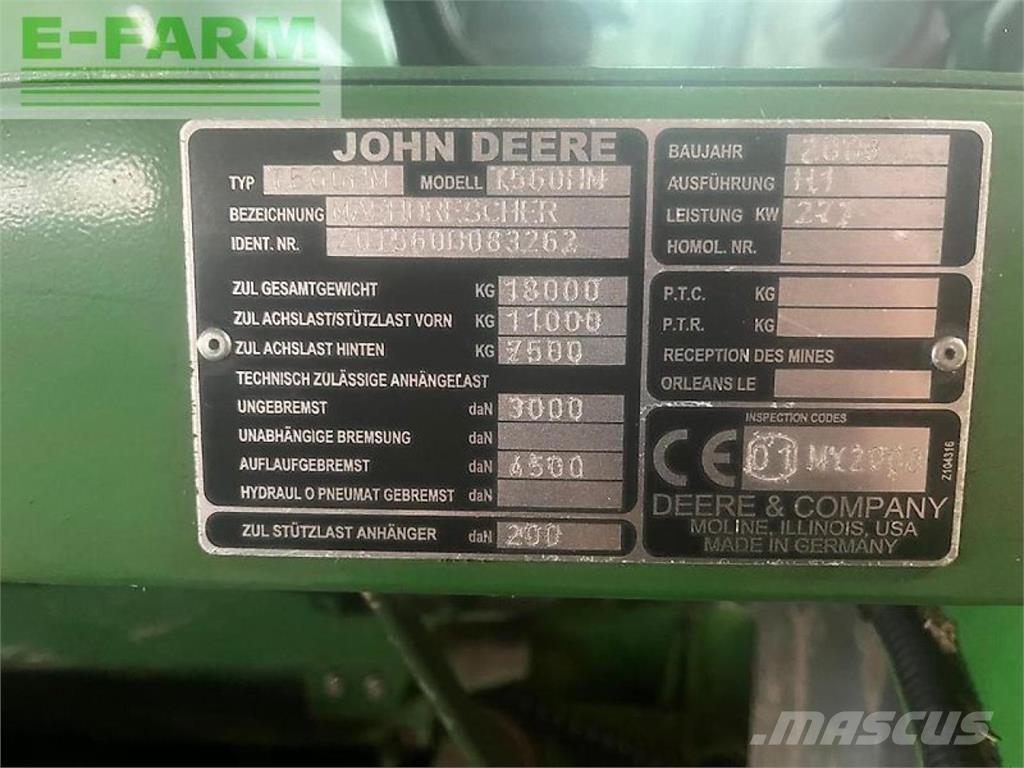 John Deere t560 hm حصادات