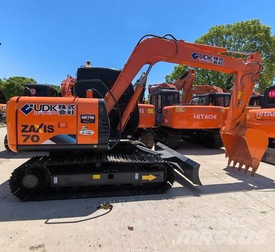 Hitachi ZX 70 حفارات زحافة