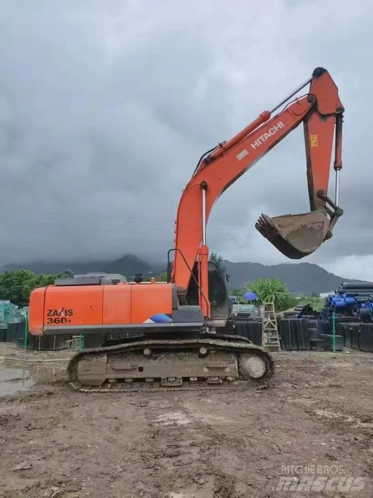 Hitachi ZX 360 LC حفارات زحافة