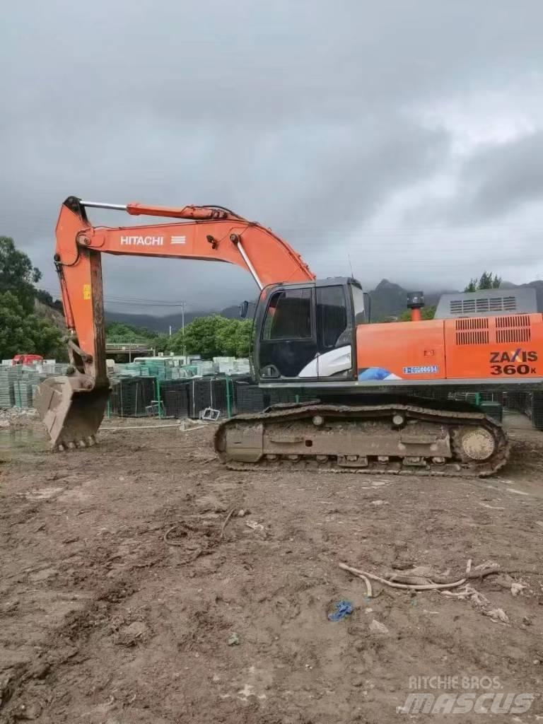 Hitachi ZX 360 LC حفارات زحافة