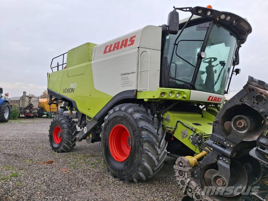 CLAAS Lexion 740 حصادات