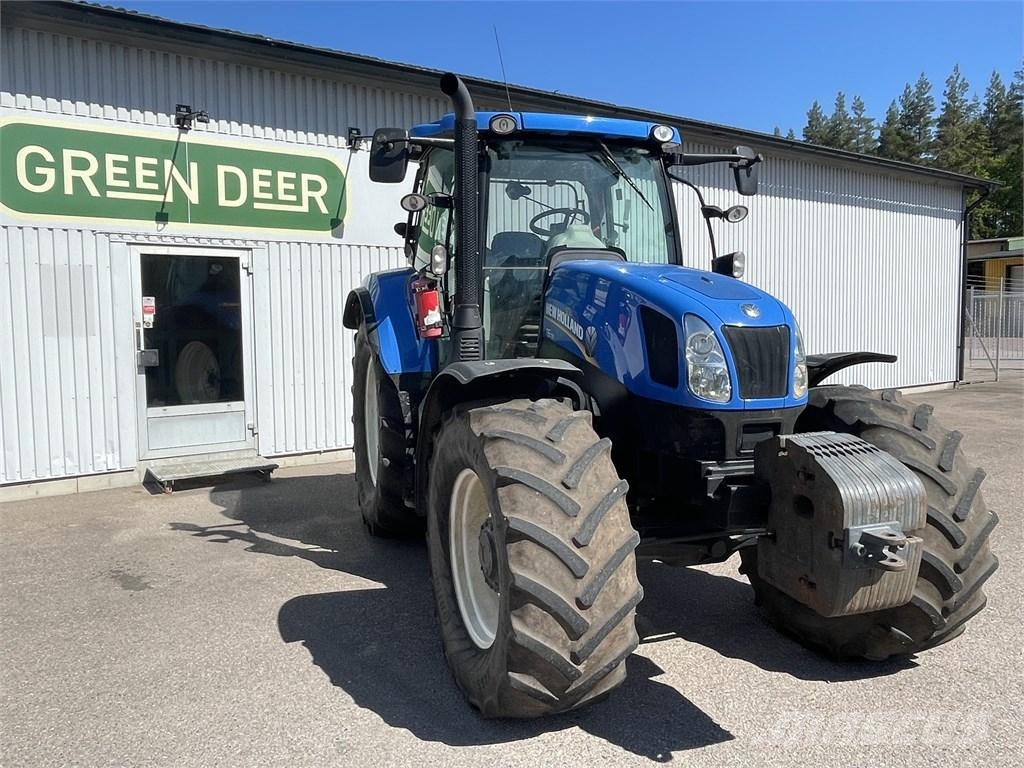 New Holland 6,175 الجرارات