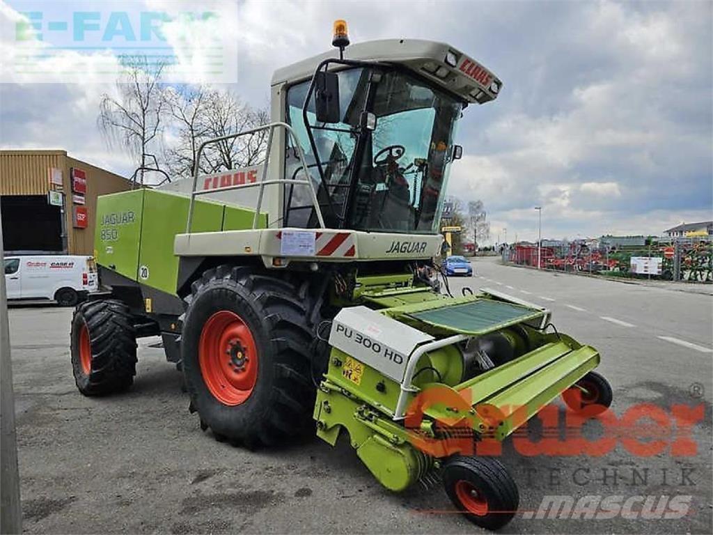 CLAAS jaguar 850 علافات ذاتية الدفع