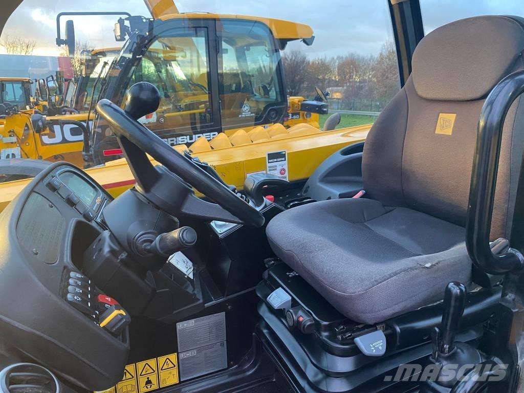 JCB 541-70 Agri مناولات متداخلة