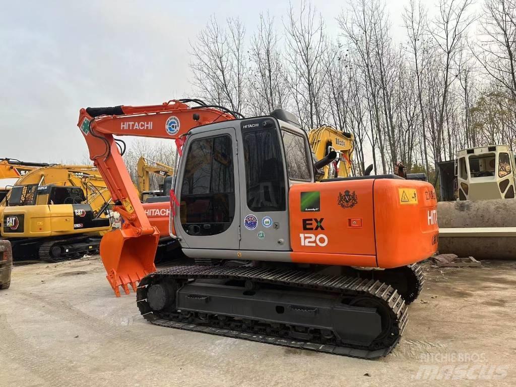 Hitachi EX120 حفارات زحافة