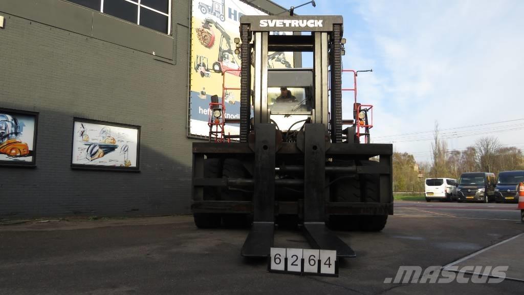 Svetruck 35120 شاحنات الديزل